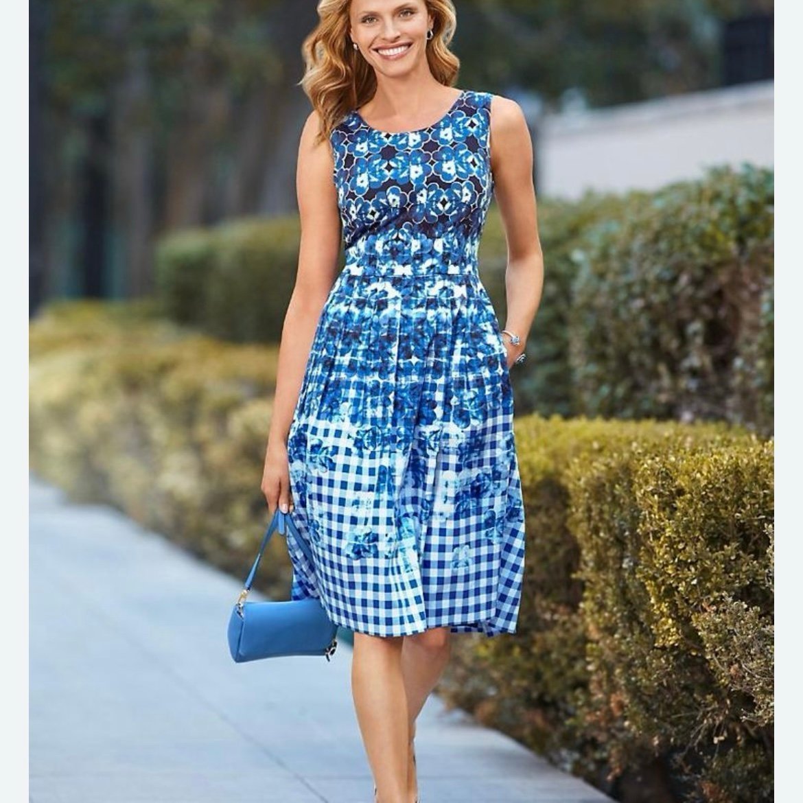 Talbots Blue Floral Gingham Sleeveless Fit Flare Sleeveless Pockets Dress Size 4