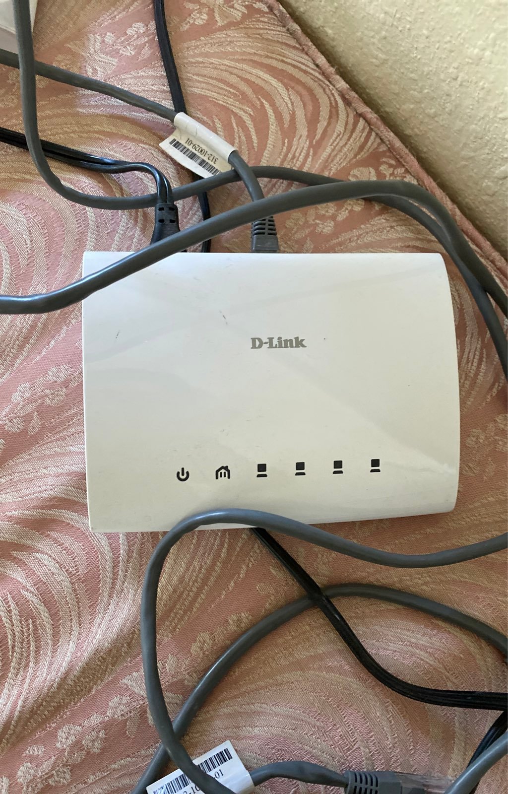 D-LINK DHP-346 AV POWERLINE AV 4 port sw