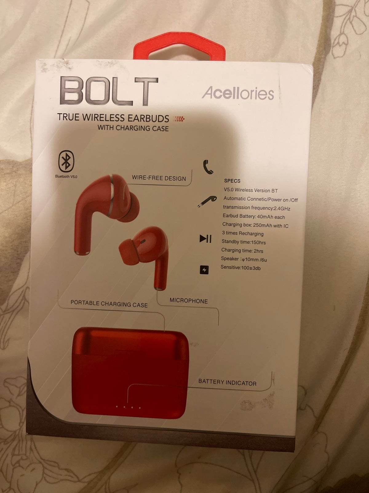 Acellories Bolt true wireless earbuds - detail