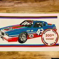 Richard Petty #43 STP 200th Victory Daytona July 4th 1984 Beach Towel Rare Find