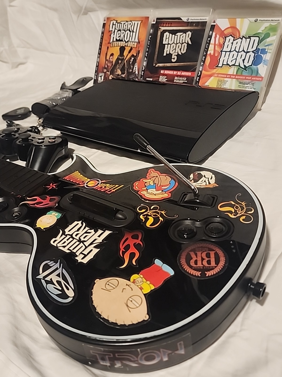 Playstation 3 Console and Guitar Hero Games Lot Les Paul Guitar and Dongle