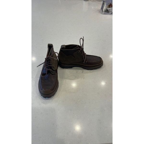 Cole Hann boys boots, size 5 1/2 excellent condition worn once. Leather.