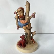 Vintage Hummel Goebel Figurine Out of Danger” #56/B 6-1/4” Germany