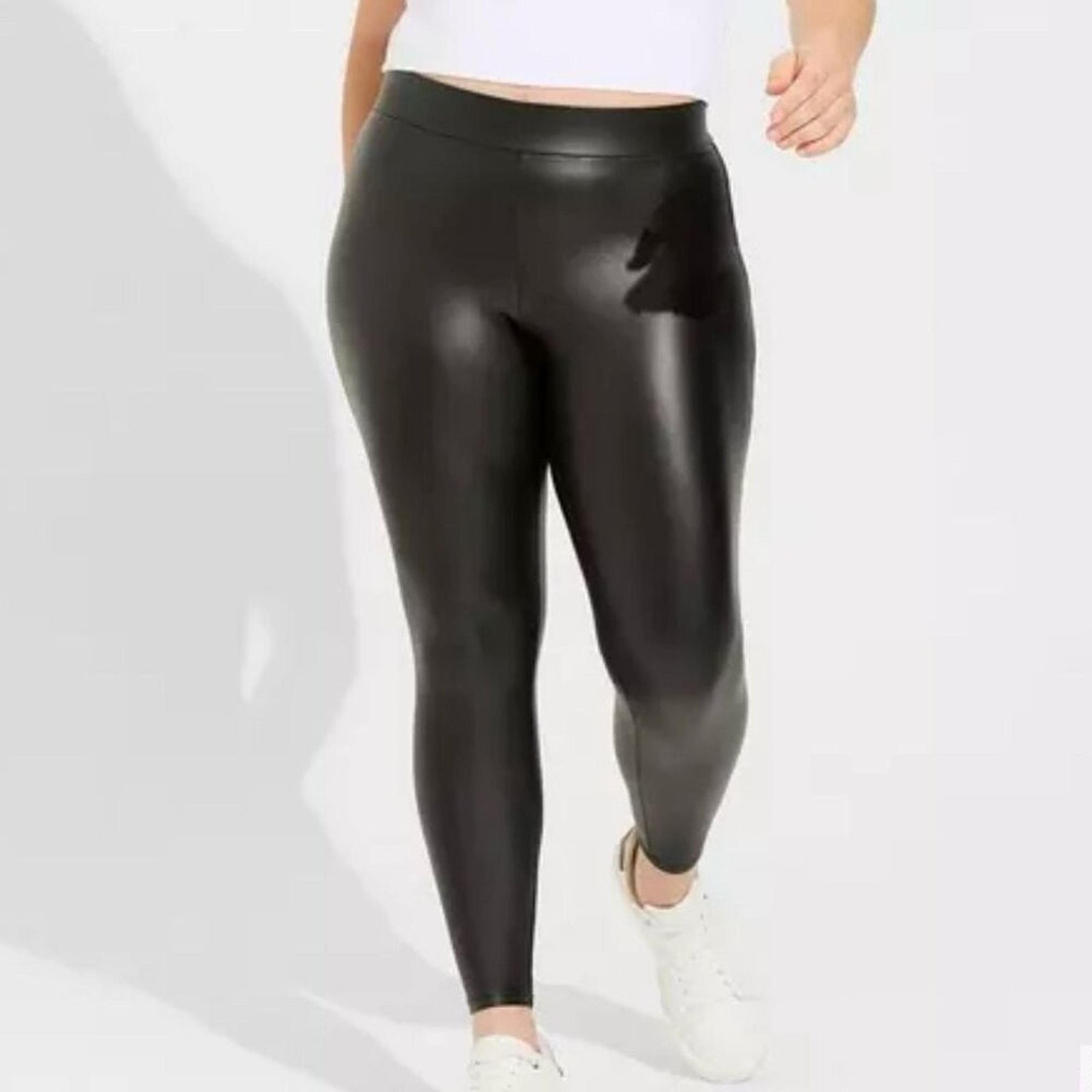 Torrid Women's Plus 3X Black Full Length Comfort Waist PU Legging Faux Leather