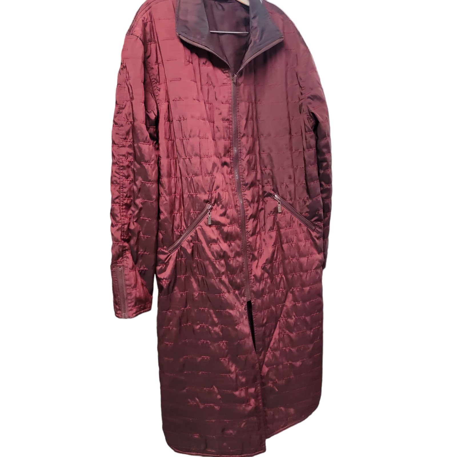 Packable reversible accordion 2025 hood coat