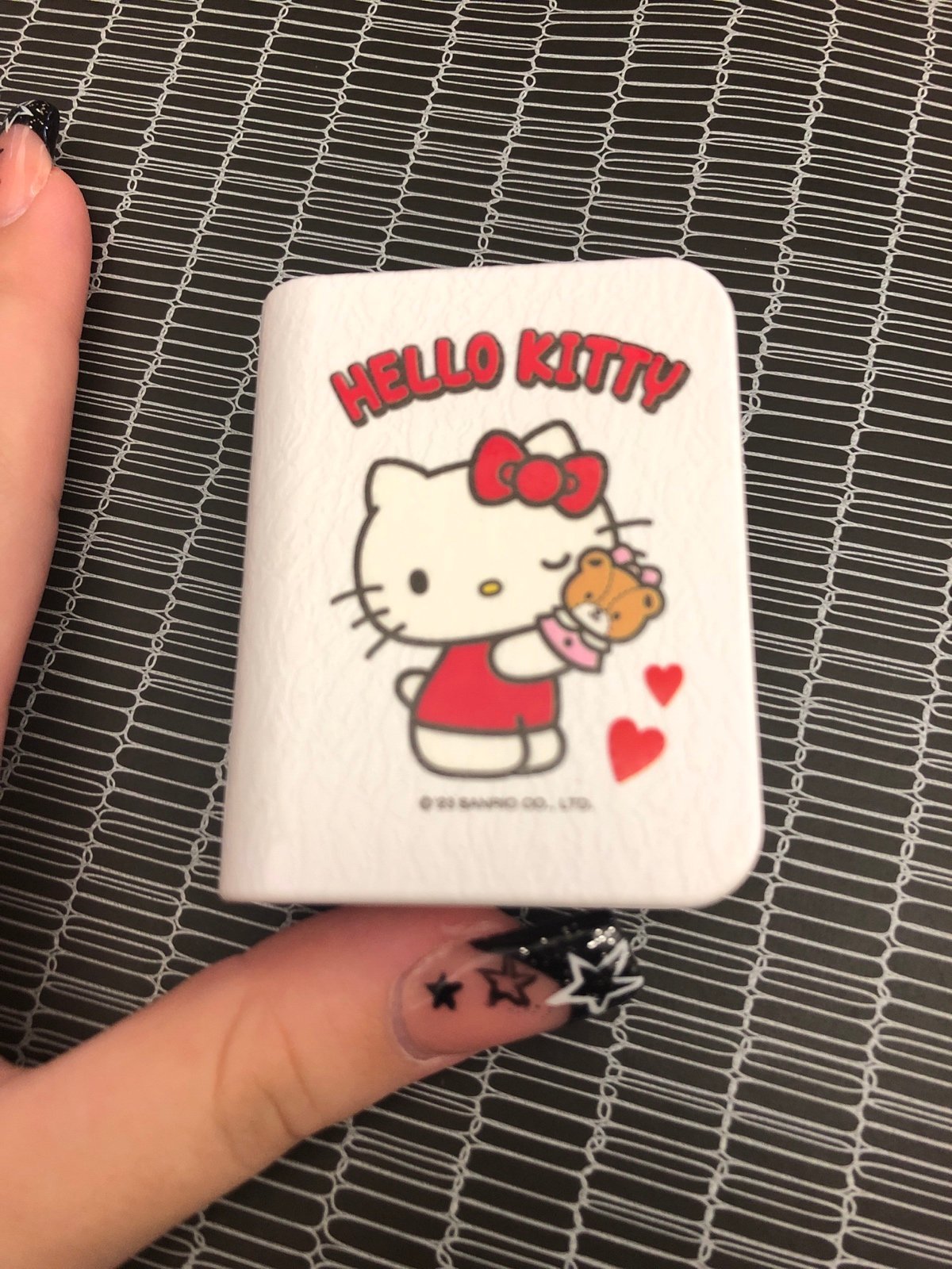 Hello kitty headphones