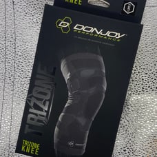 Donjoy TRIZONE for Left knee sleeve size XL