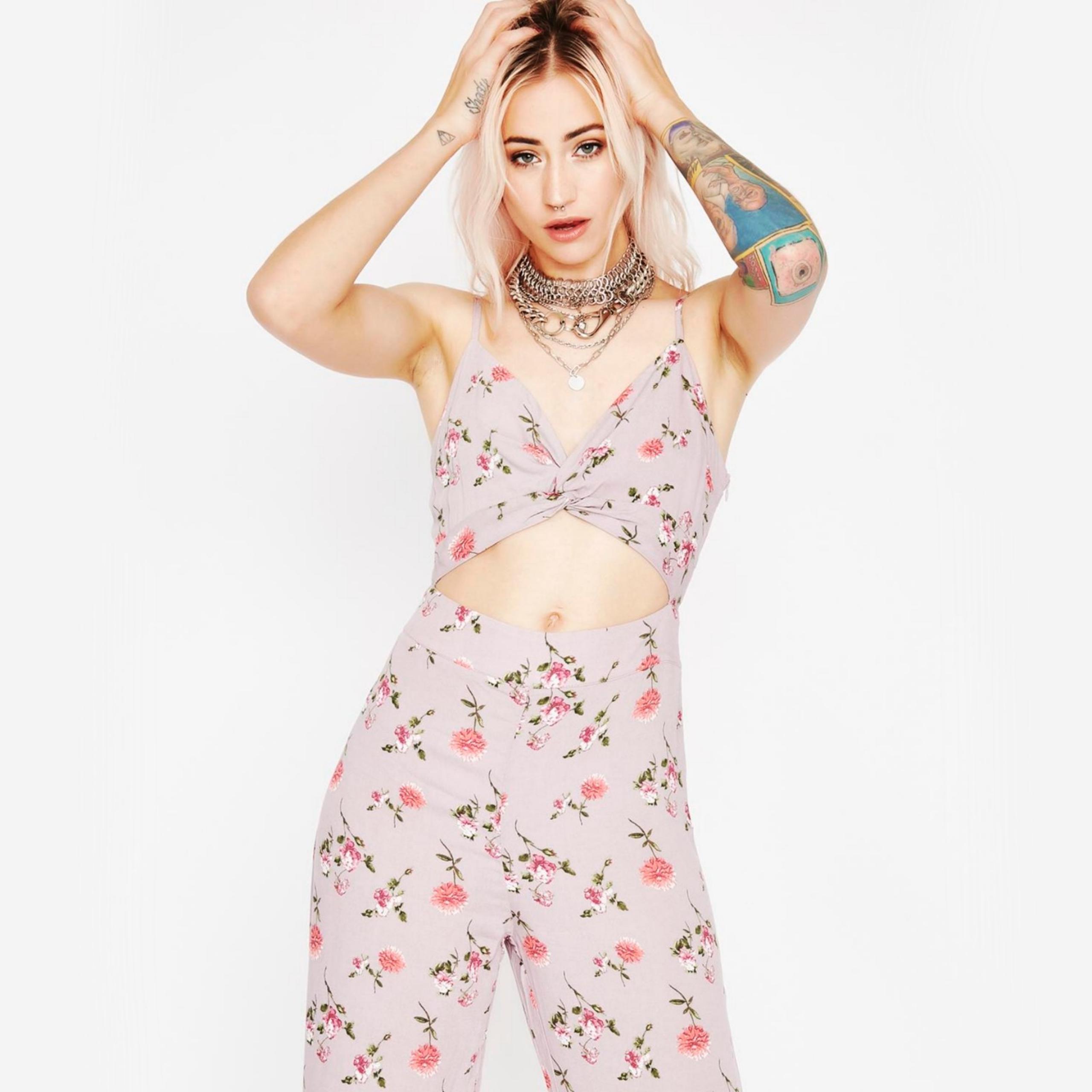 Purple Jump In Line Floral Front Cutout Jumpsuit Cami Straps Nasty Gal New