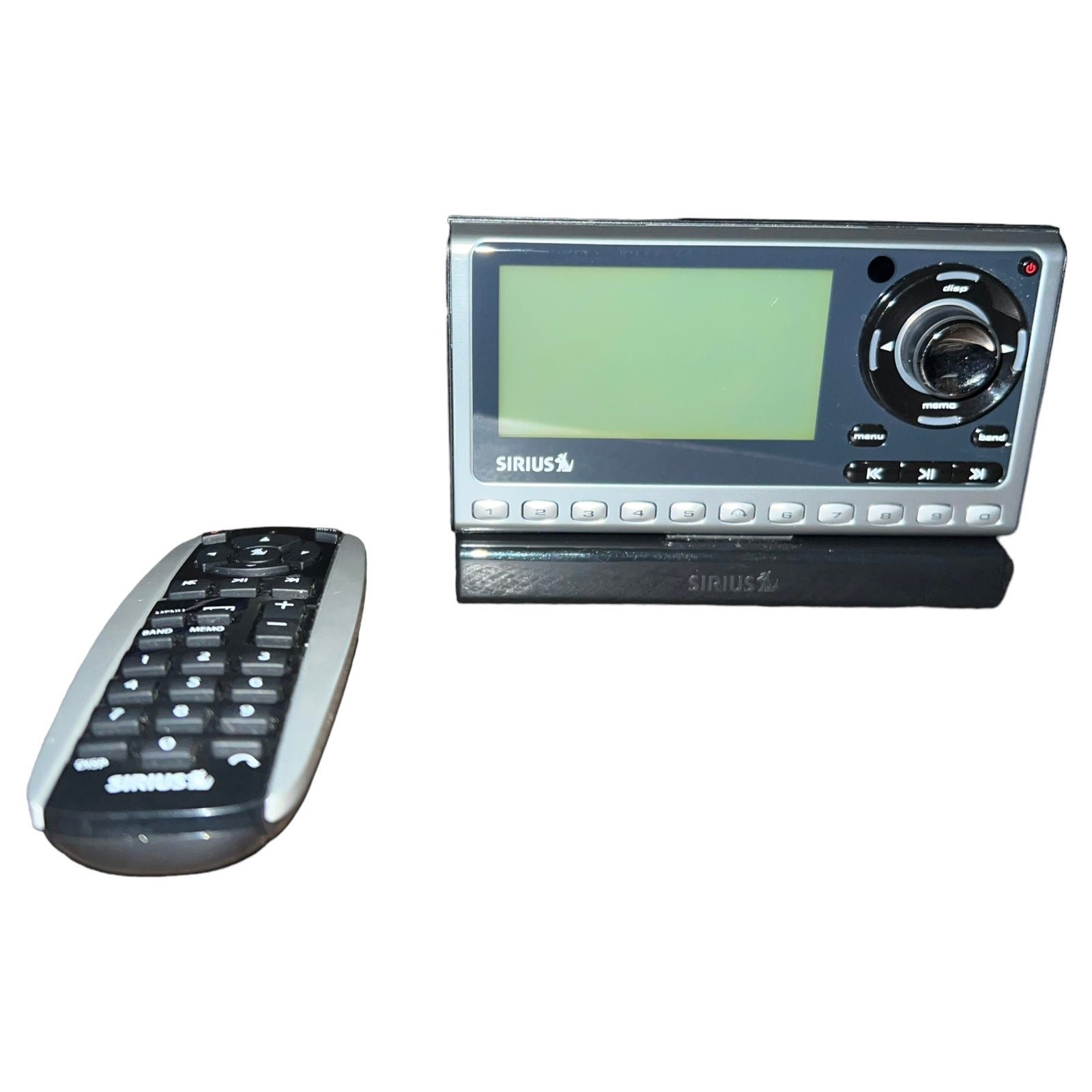 Sirius Model: SP4 Car Satellite Receiver, SUPV1 Charging Dock No Wires w/ Remote