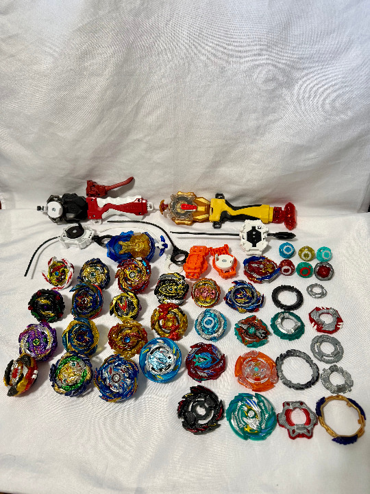 HUGE Beyblade Lot! Takara Hasbro Bleyblade Launchers, Metal, Ripcords, Etc