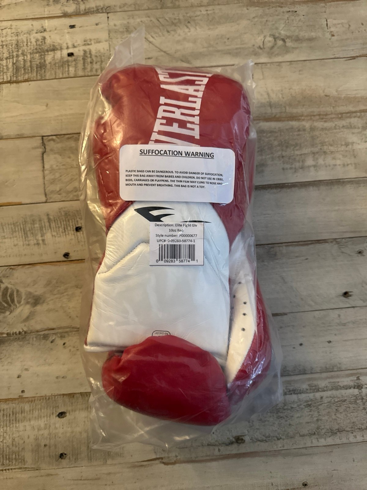 Everlast Elite Pro Fight 10oz Boxing Gloves. Brand new