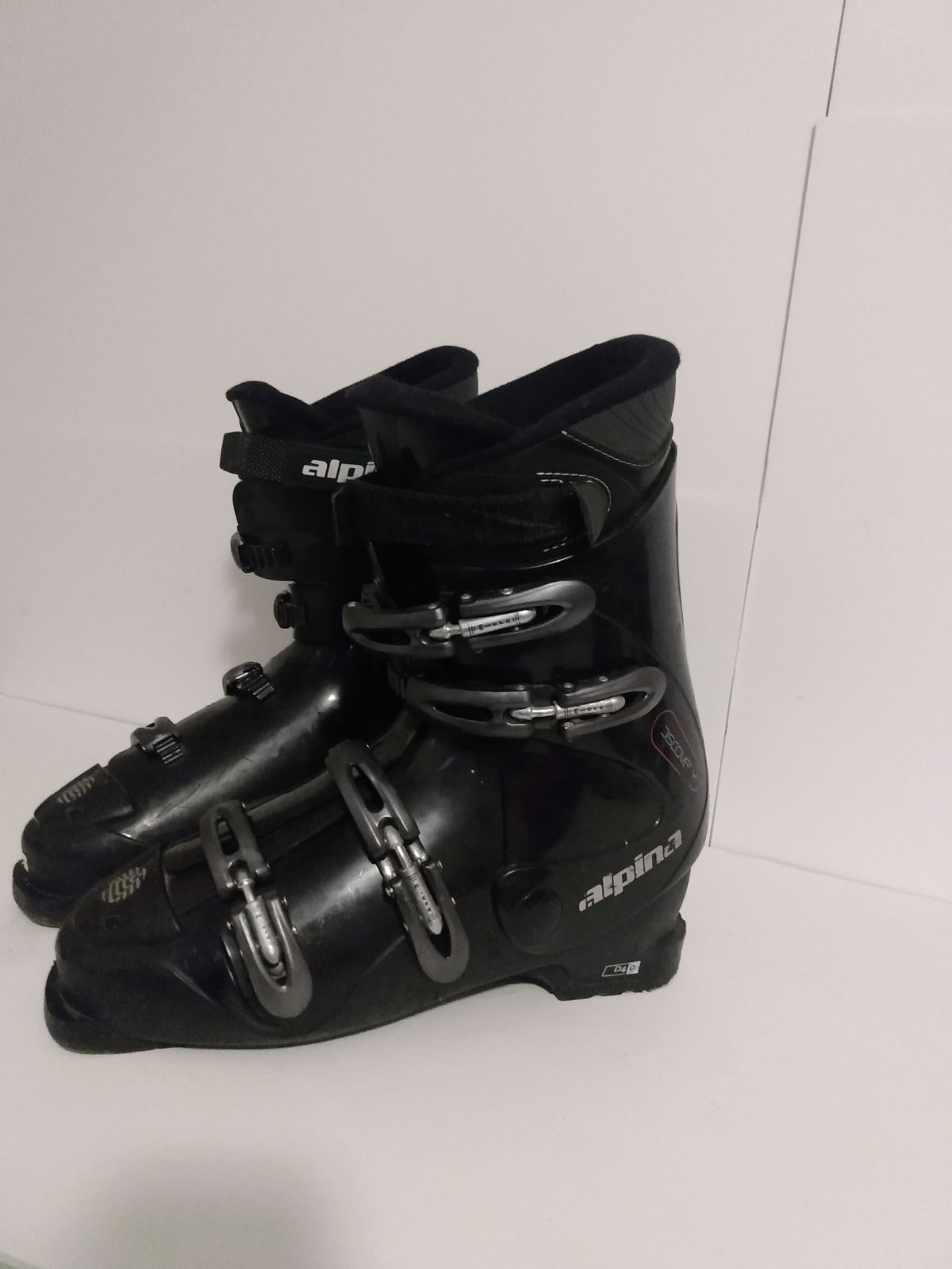 Alpine Discovery Size 15.5 Ski Boots D4o