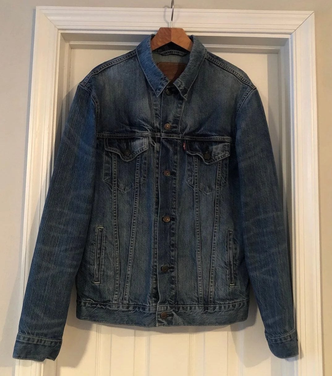 Men's Vintage Levi Denim Jacket (L)