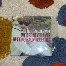 #799 Taylor Swift red we are never ever getting back together card sleevesingle