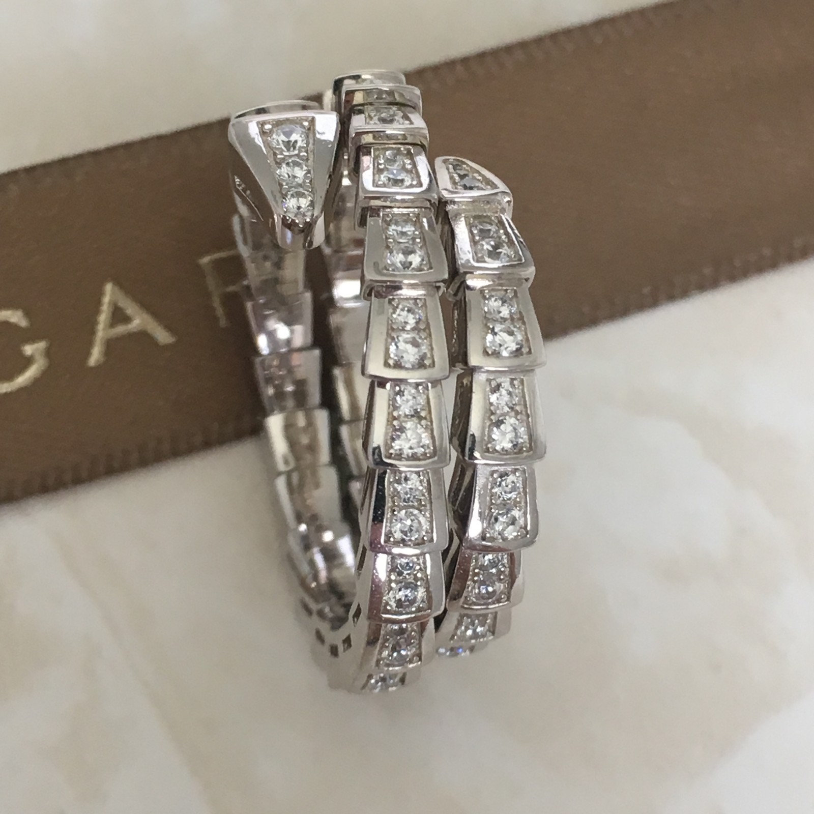SERPENTI 18K White Gold Diamond Ring Size 8