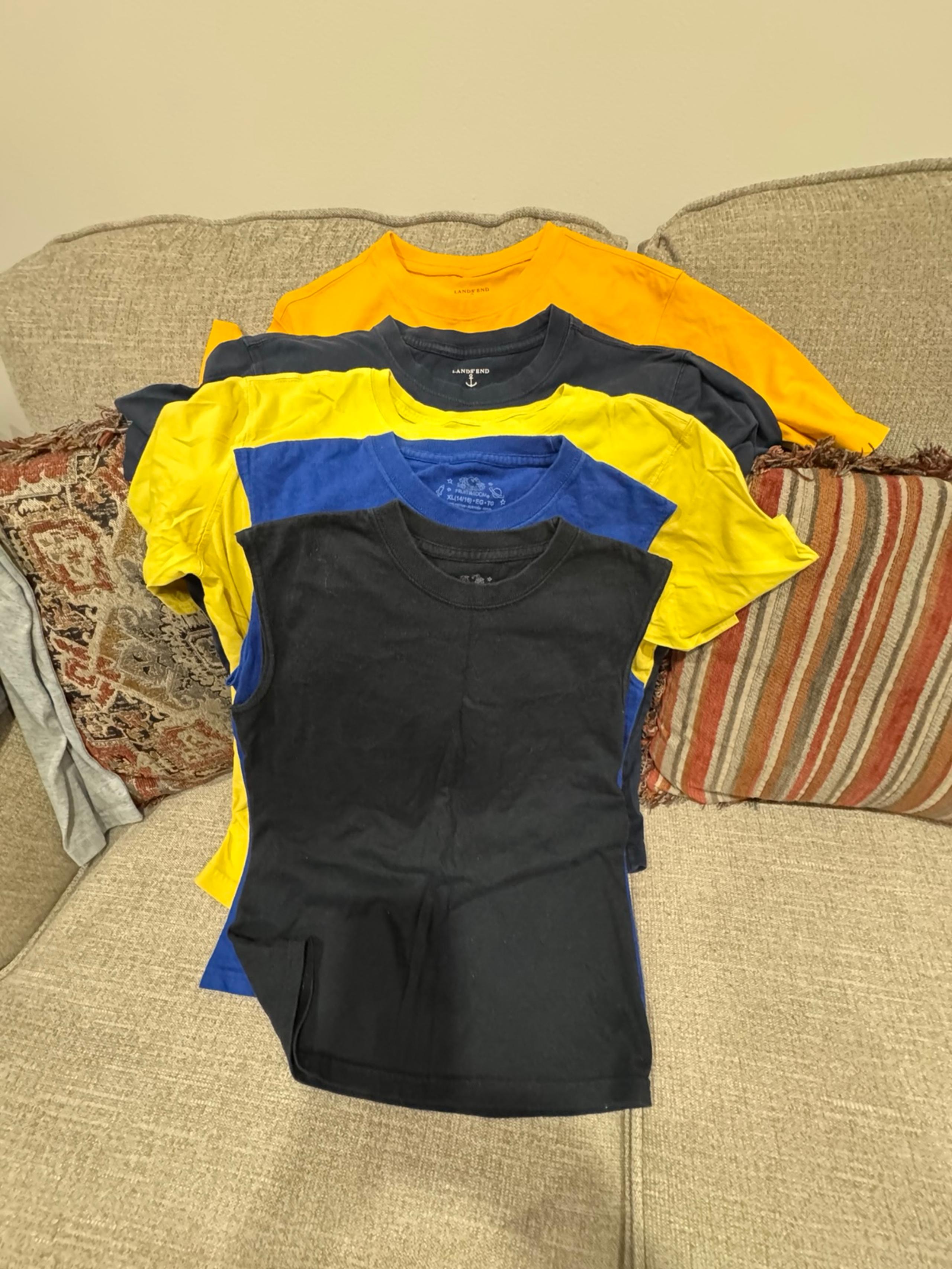 Boys Tank tops and T shirts XL (14-16)