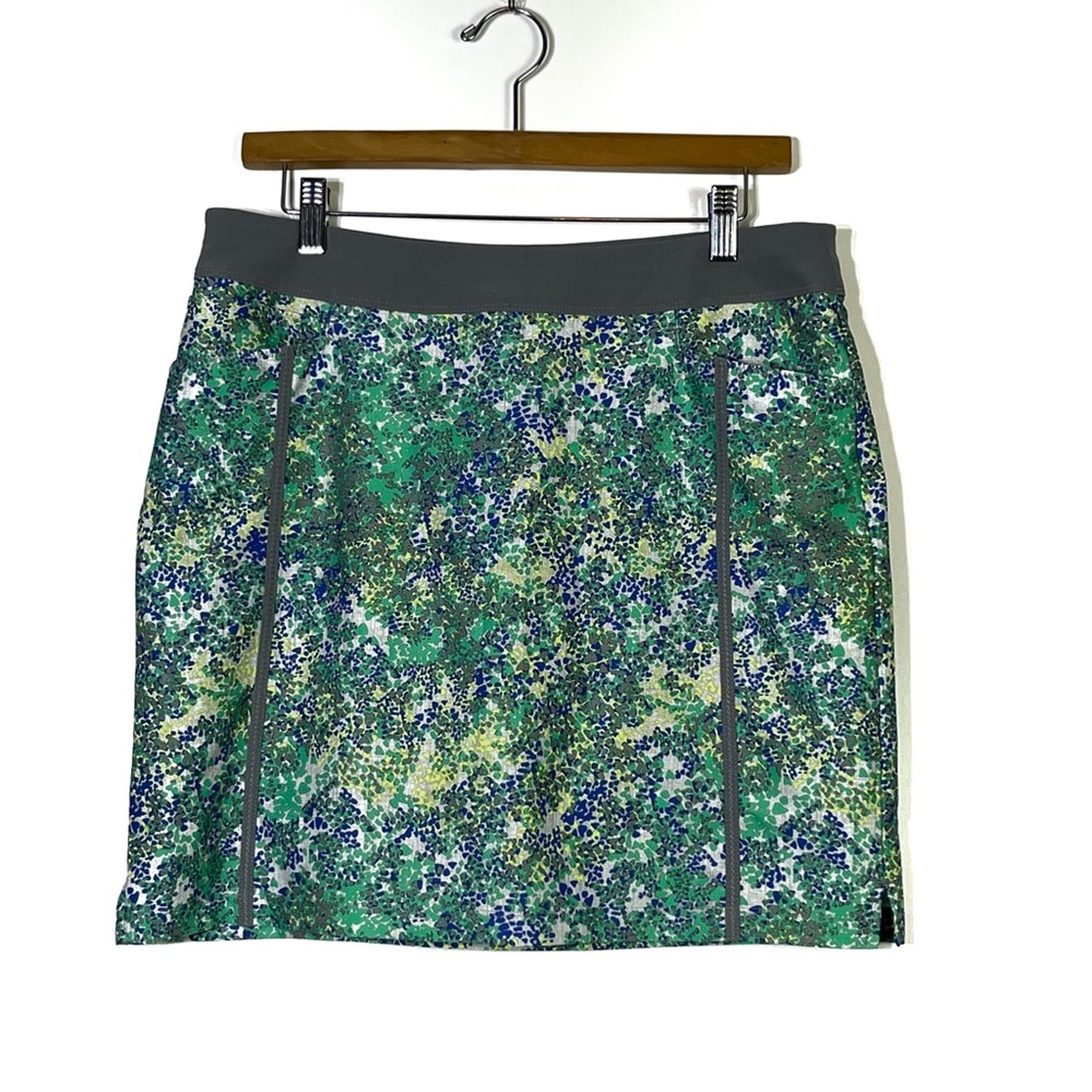 ADIDAS Pull on Stretch Golf Tennis Skort Skirt Medium EUC