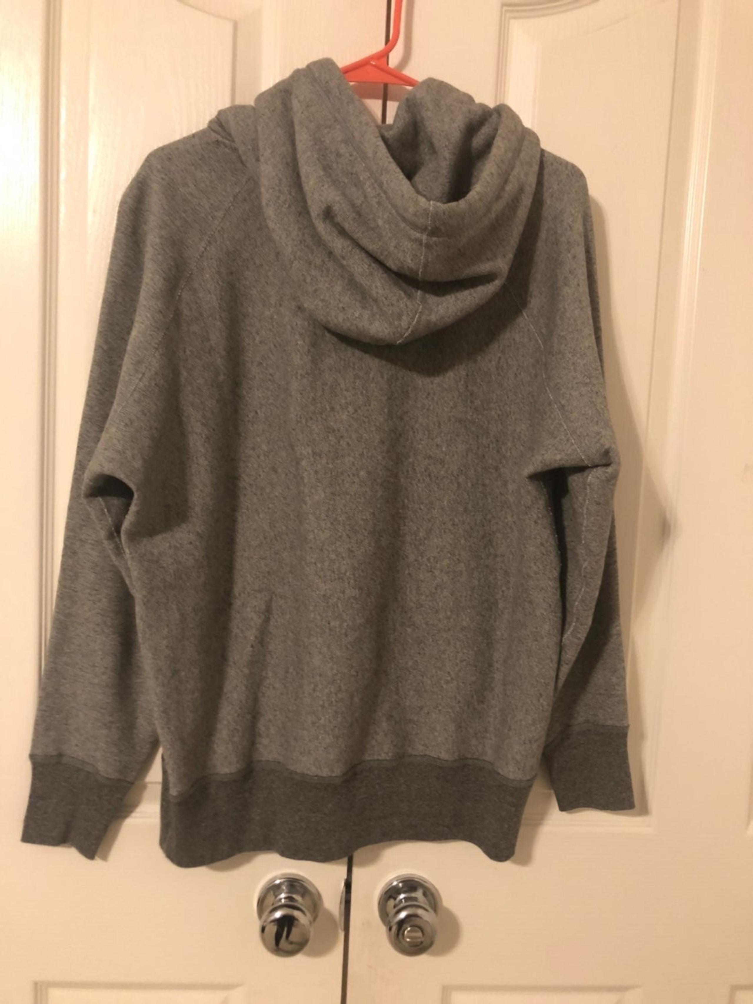 mens sweatshirts