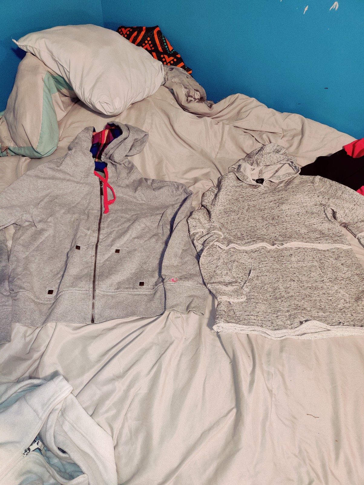 2 nwot sweaters