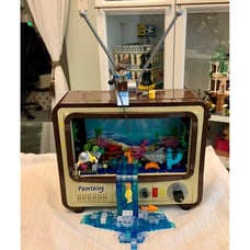 Retro TV Building Bricks Set, Pantasy Collectible Creative Building Kit