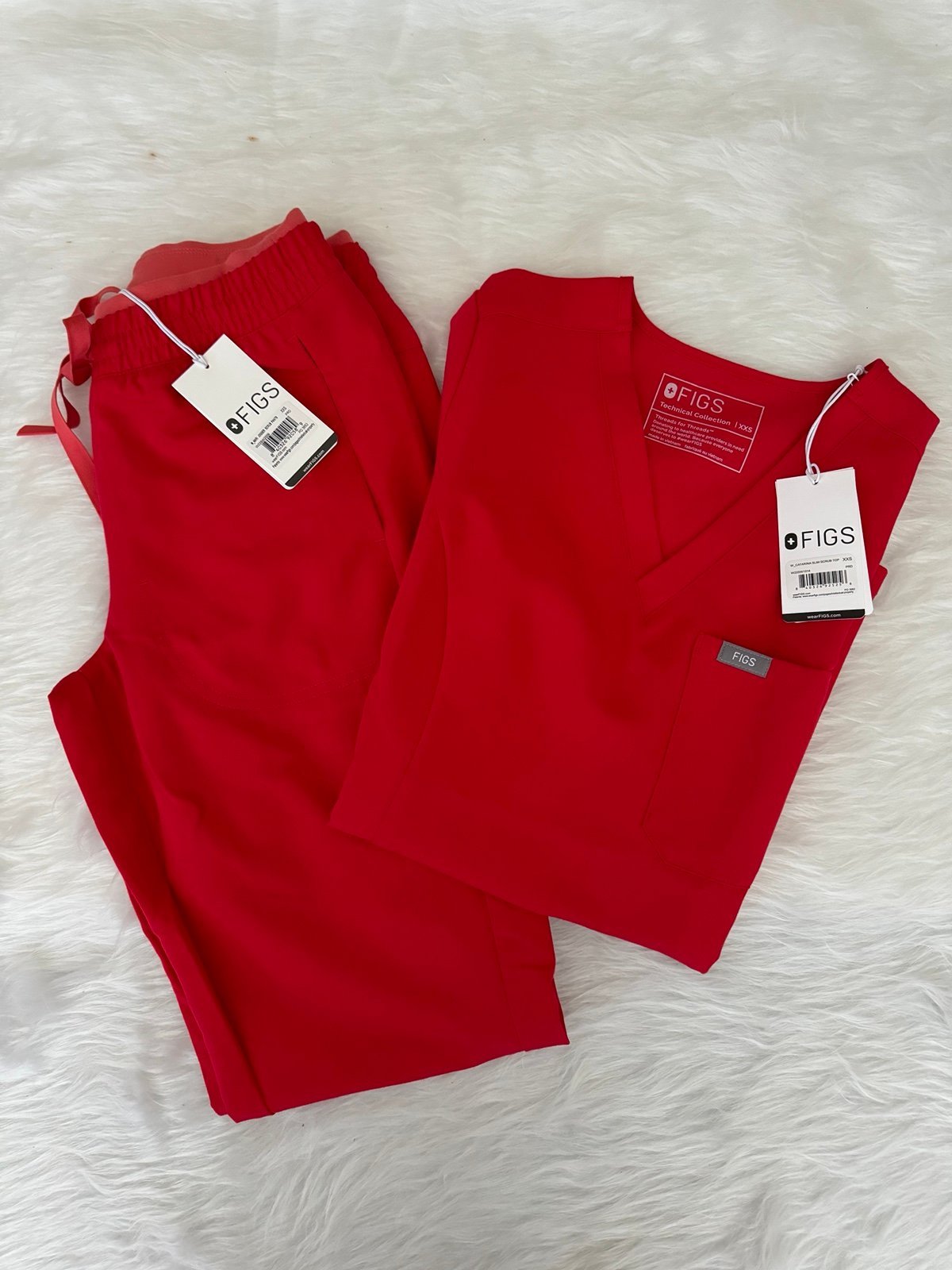 figs scrubs set red XXS