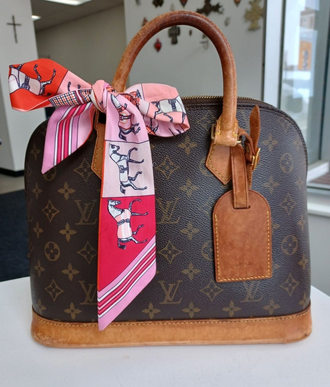 Louis Vuitton Alma BB Bag // 6 Month Honest Review - Louis Vuitton