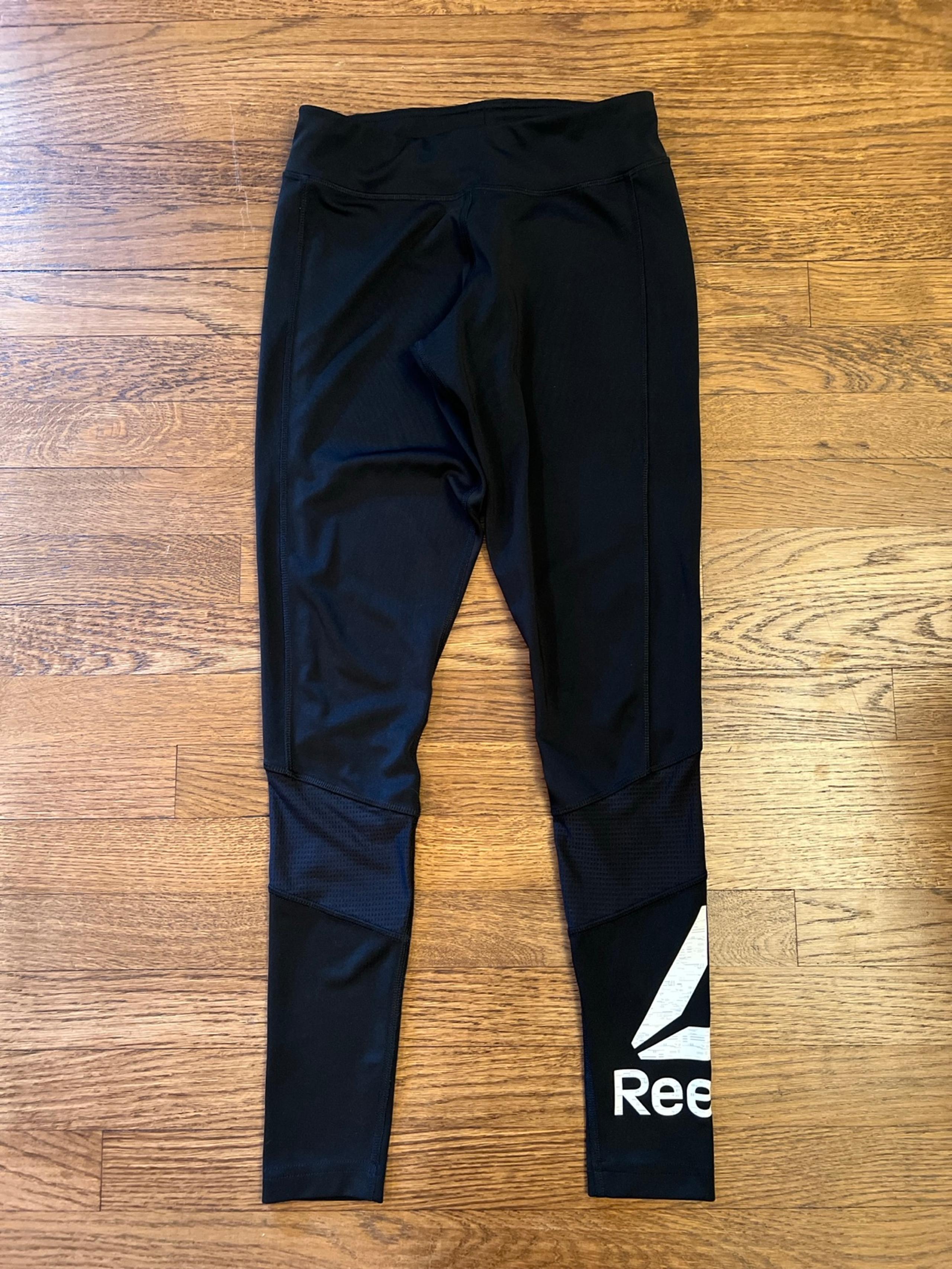 Reebok Women’s Black Speedwick Athletic Training Workout Leggings – Size Small