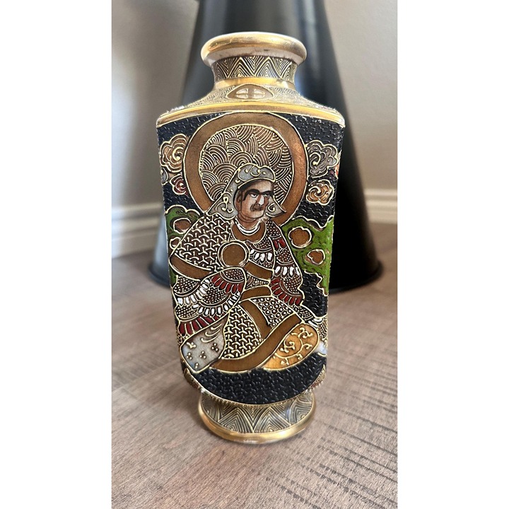 Vintage 8 1950s Japanese Moriage Samurai Satsuma Ware Gilt Square Vase