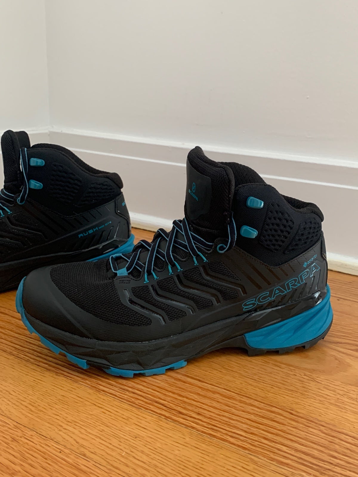Rush Mid GTX Unisex Scarpa Boots