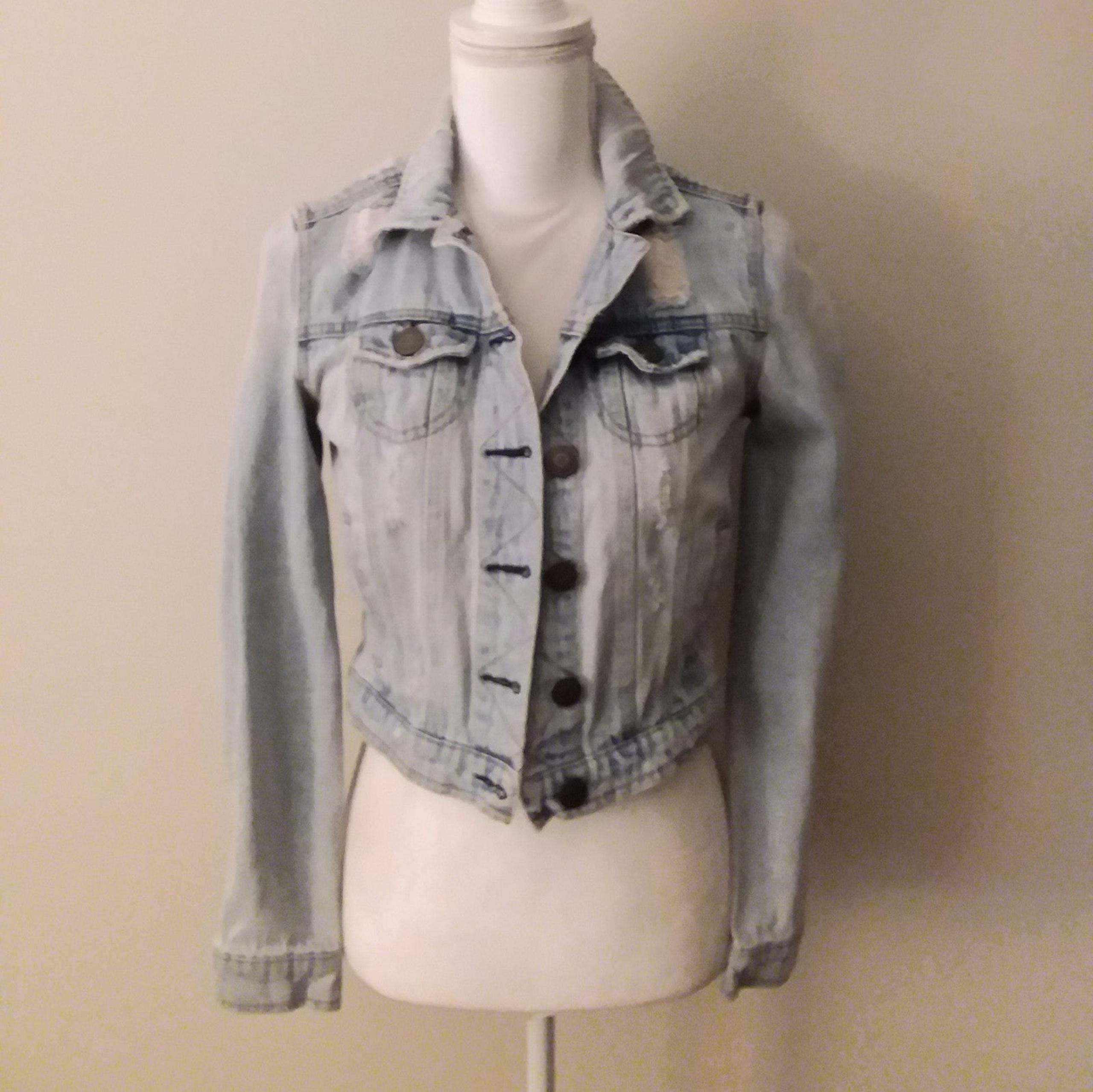 Dollhouse Distressed Jean Jacket Medium Wash Denim