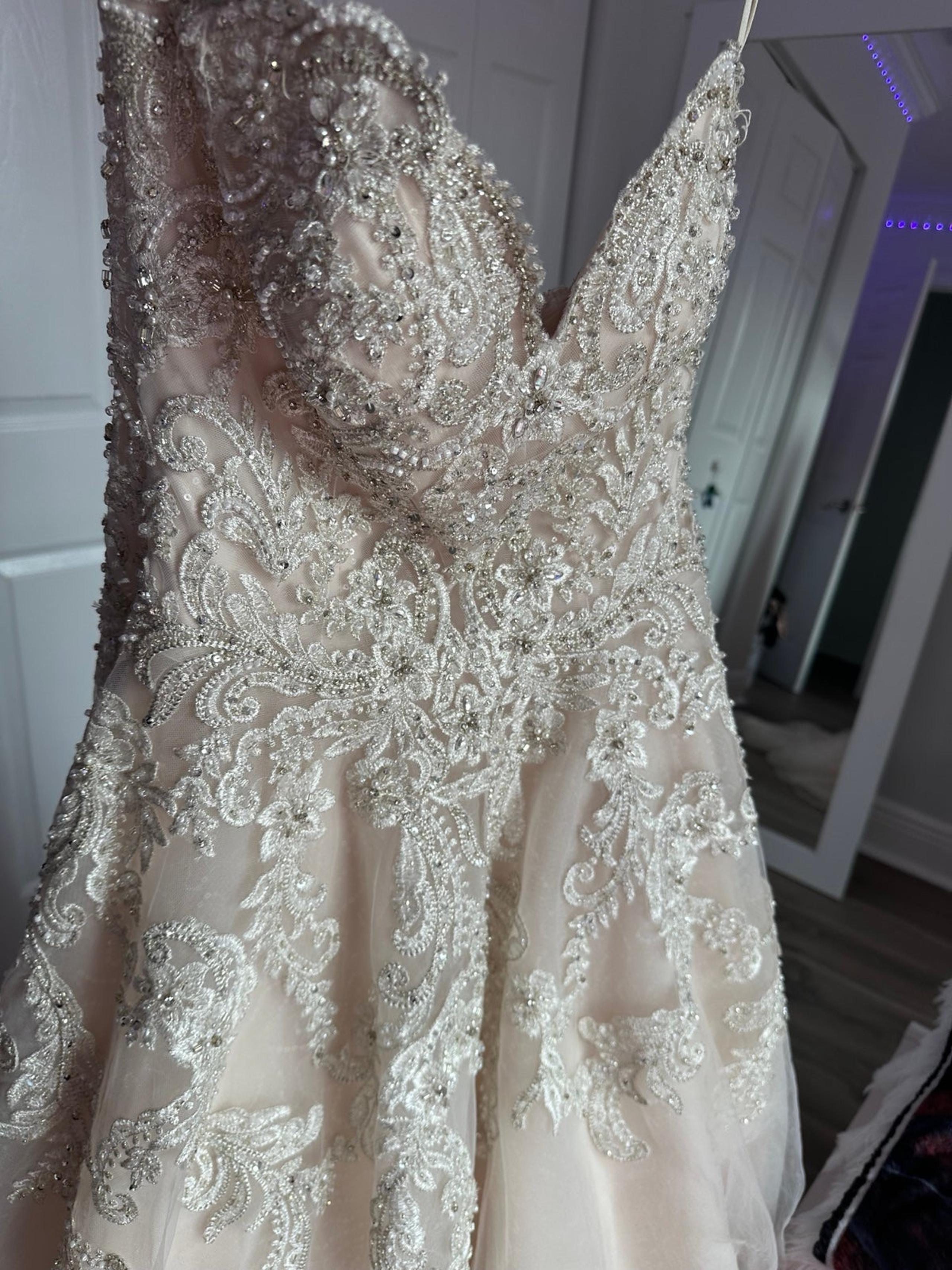 wedding dress size 10