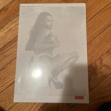 SUPREME New in box 500 piece puzzle
