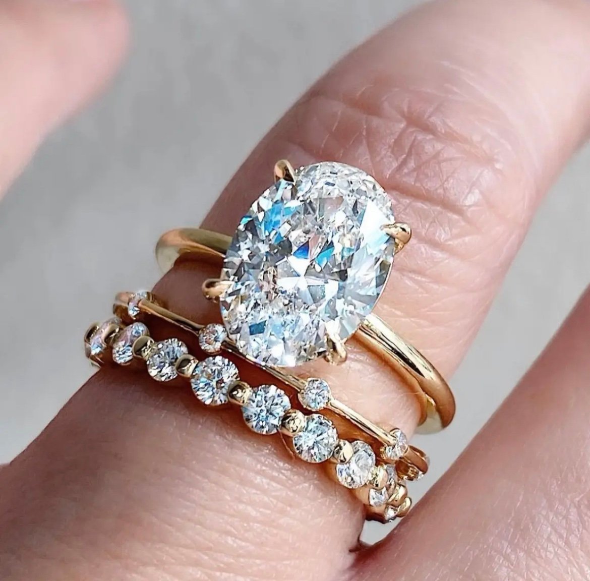 *Big SALE* 4.5ct Oval Genuine Moissanite 14k solid Gold Engagement Ring Size 7
