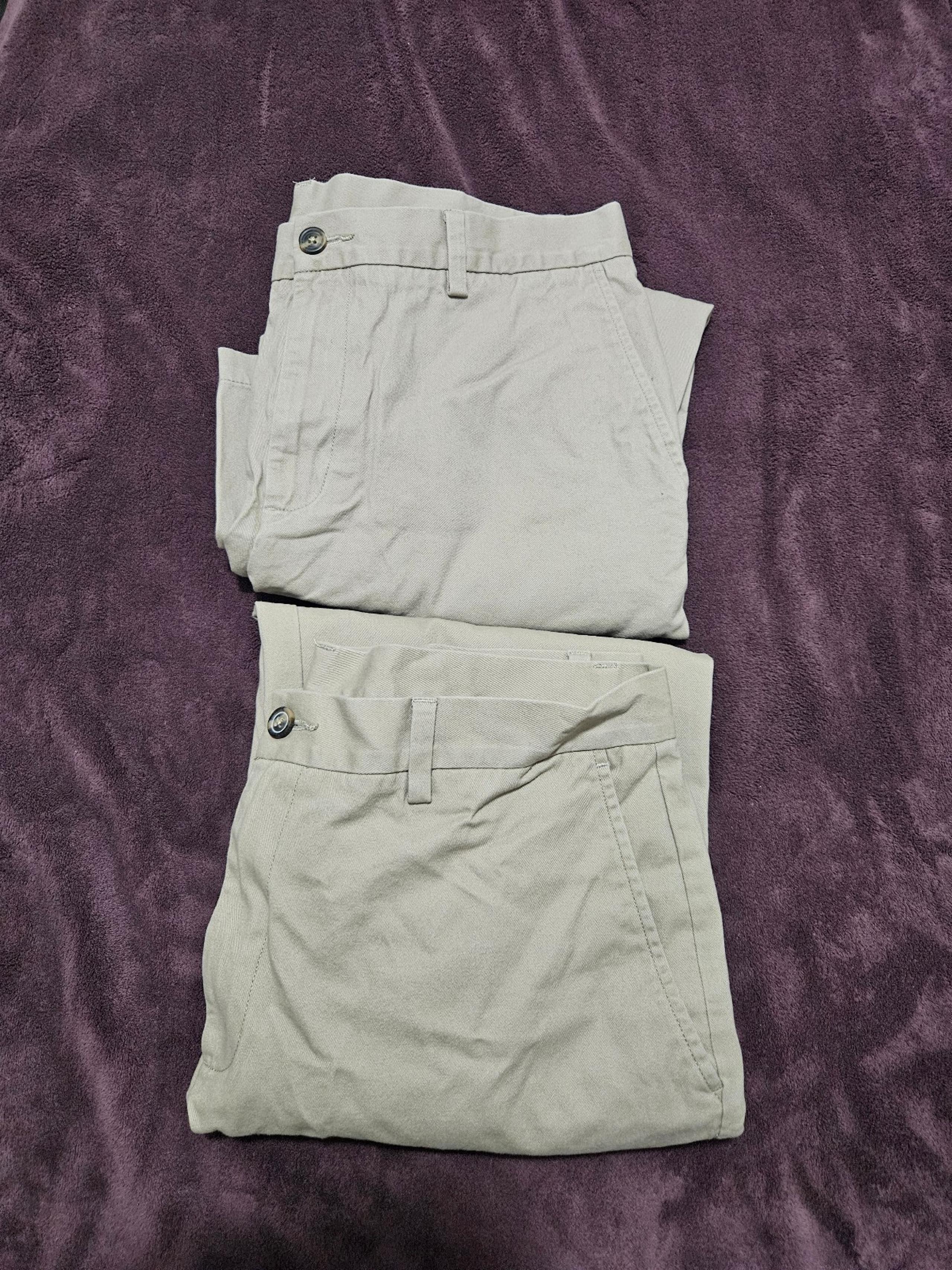 2 Pairs CROFT & BARROW MENS CLASSIC FIT PANTS SIZE 36X30 KHAKI FLAT FRONT