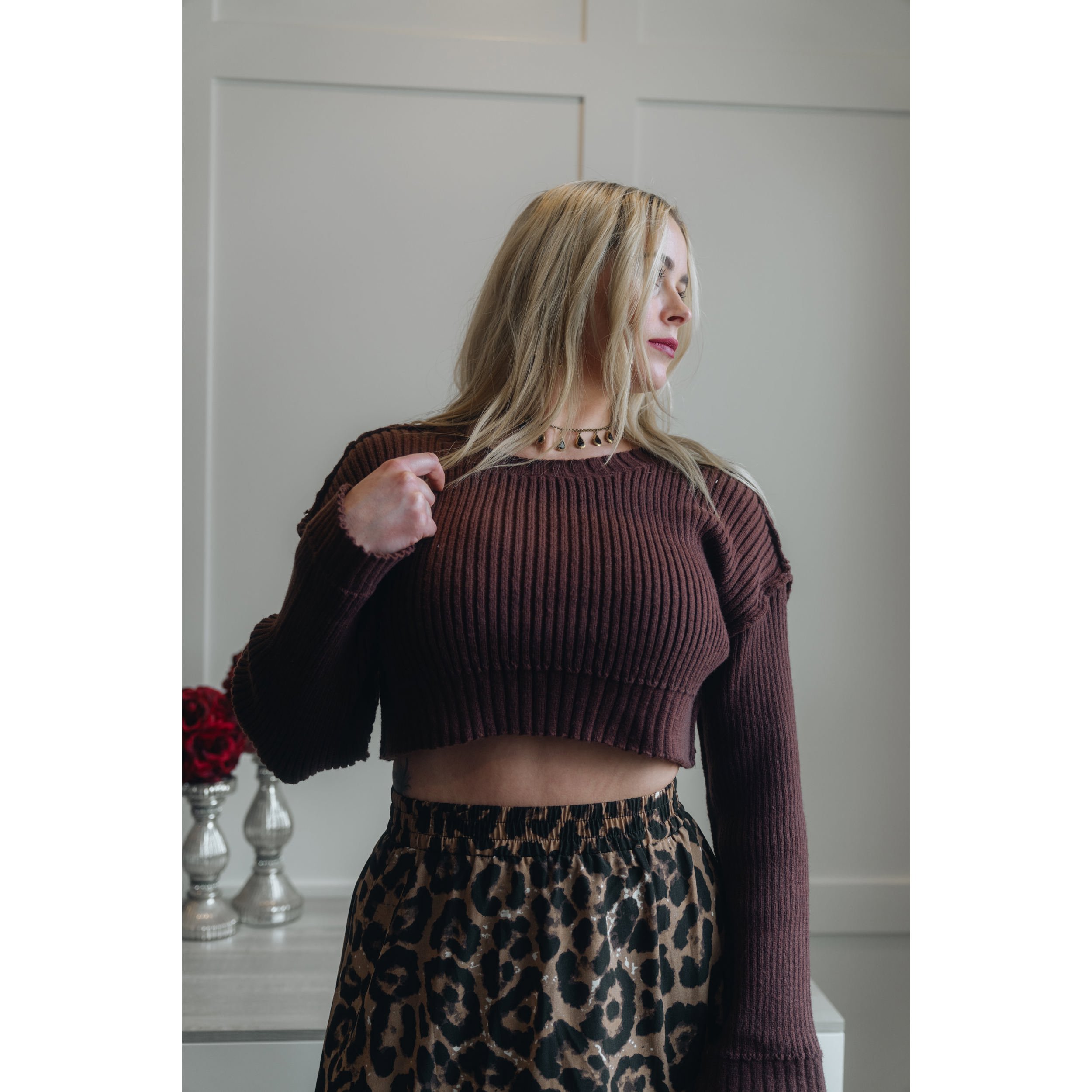 Long Sleeve Crop Top Sweater Gray