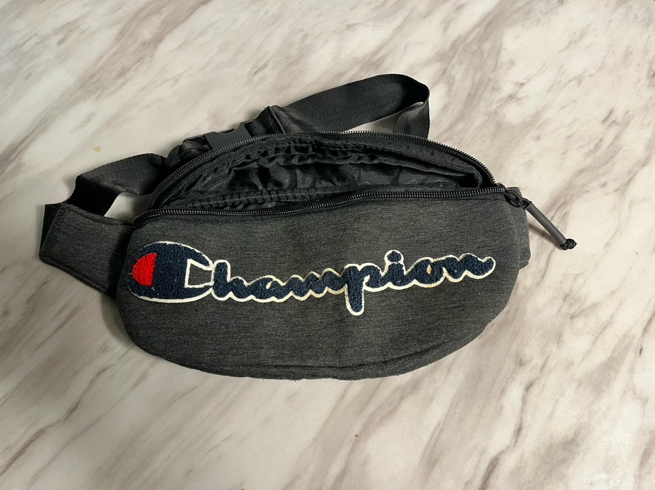 Champion Hip Waist Sling Bag Fanny Pack Charcoal Gray Zipper Large Script Logo