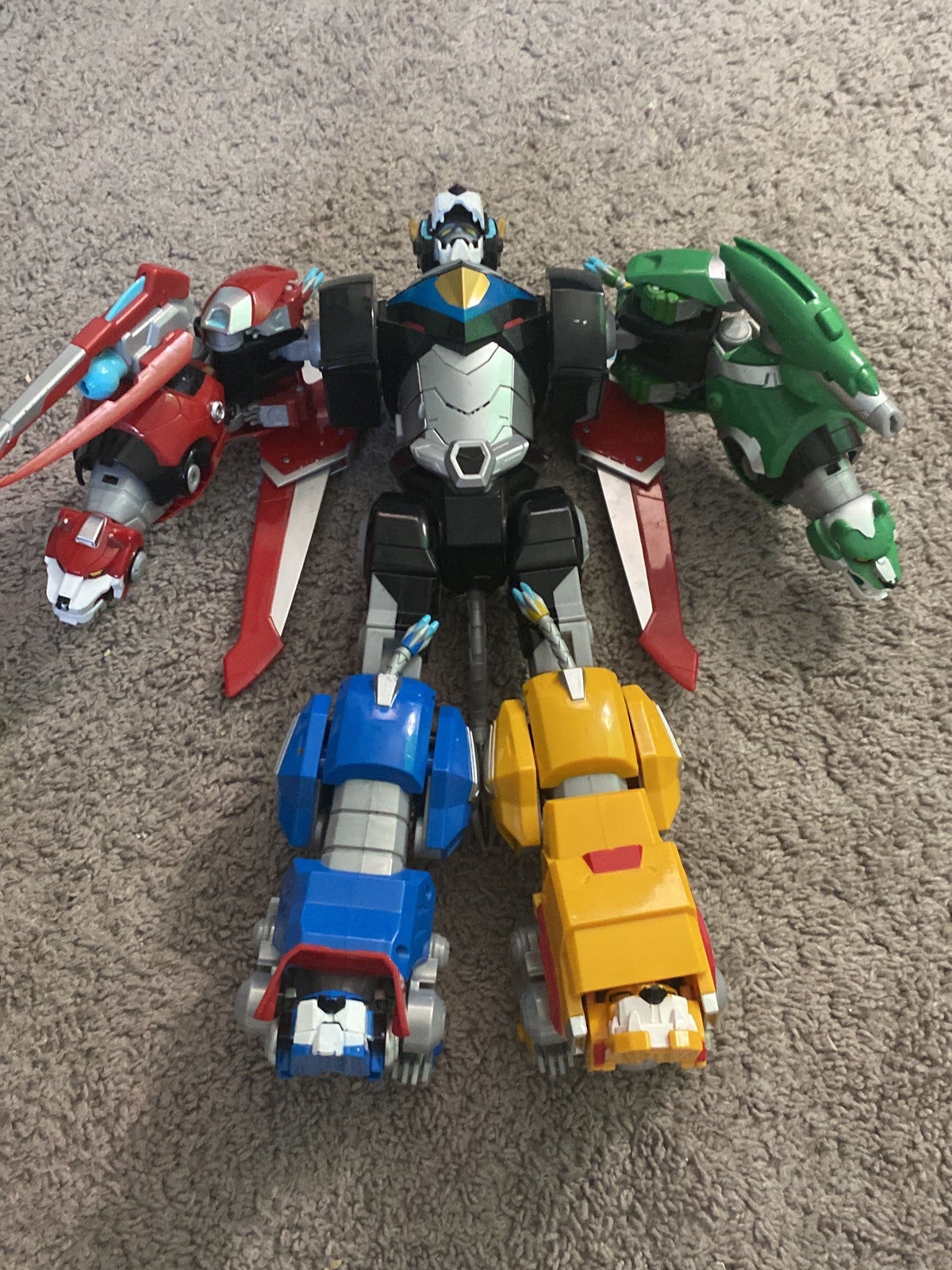 VOLTRON - Legendary Series 16 Combiner Set of 5 Lions (Netflix 2017)