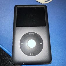 ipod video 5th generation 2005 160gb black works great.
