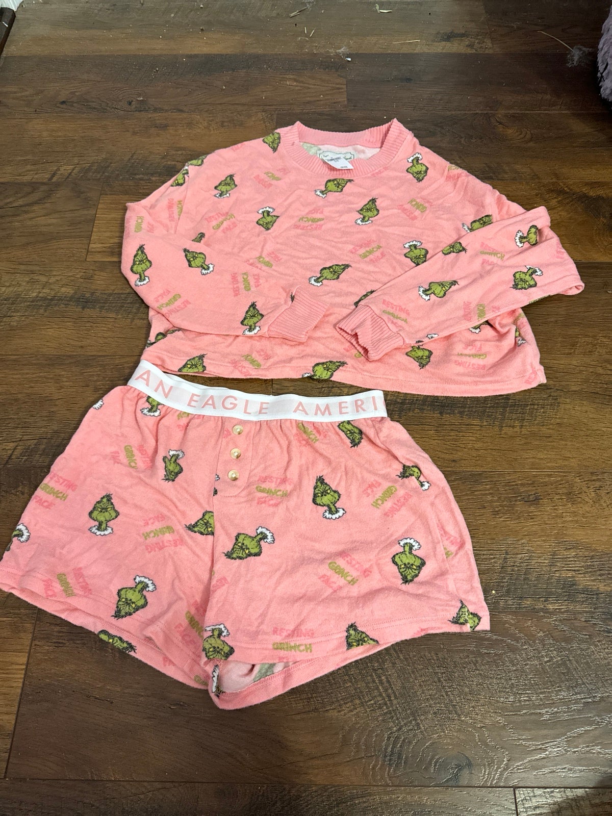 American Eagle grinch pajamas