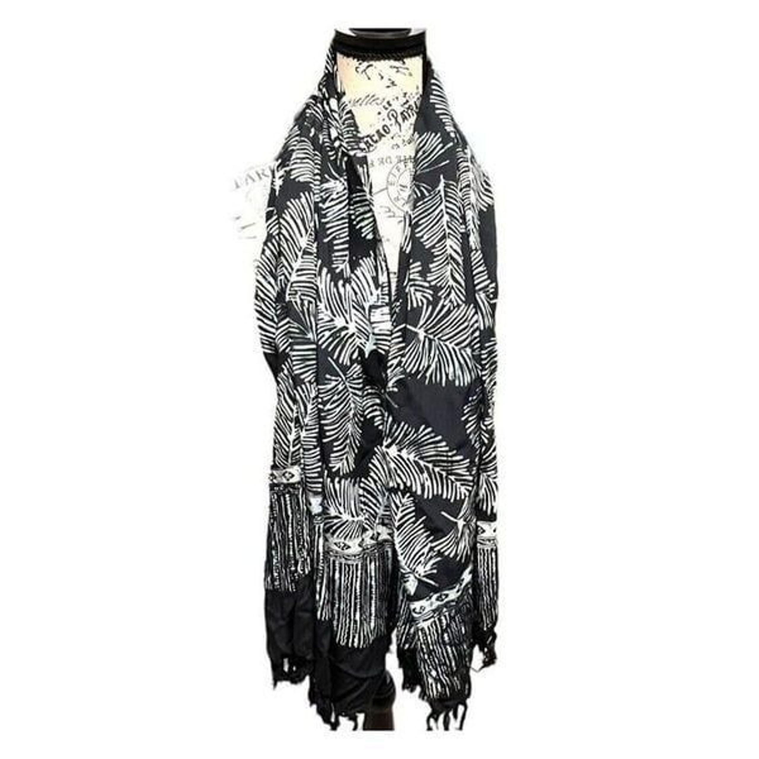 Vintage Handmade Bali  Black White Scarf Wrap Shawl Batik Tropical Leaf 61X48