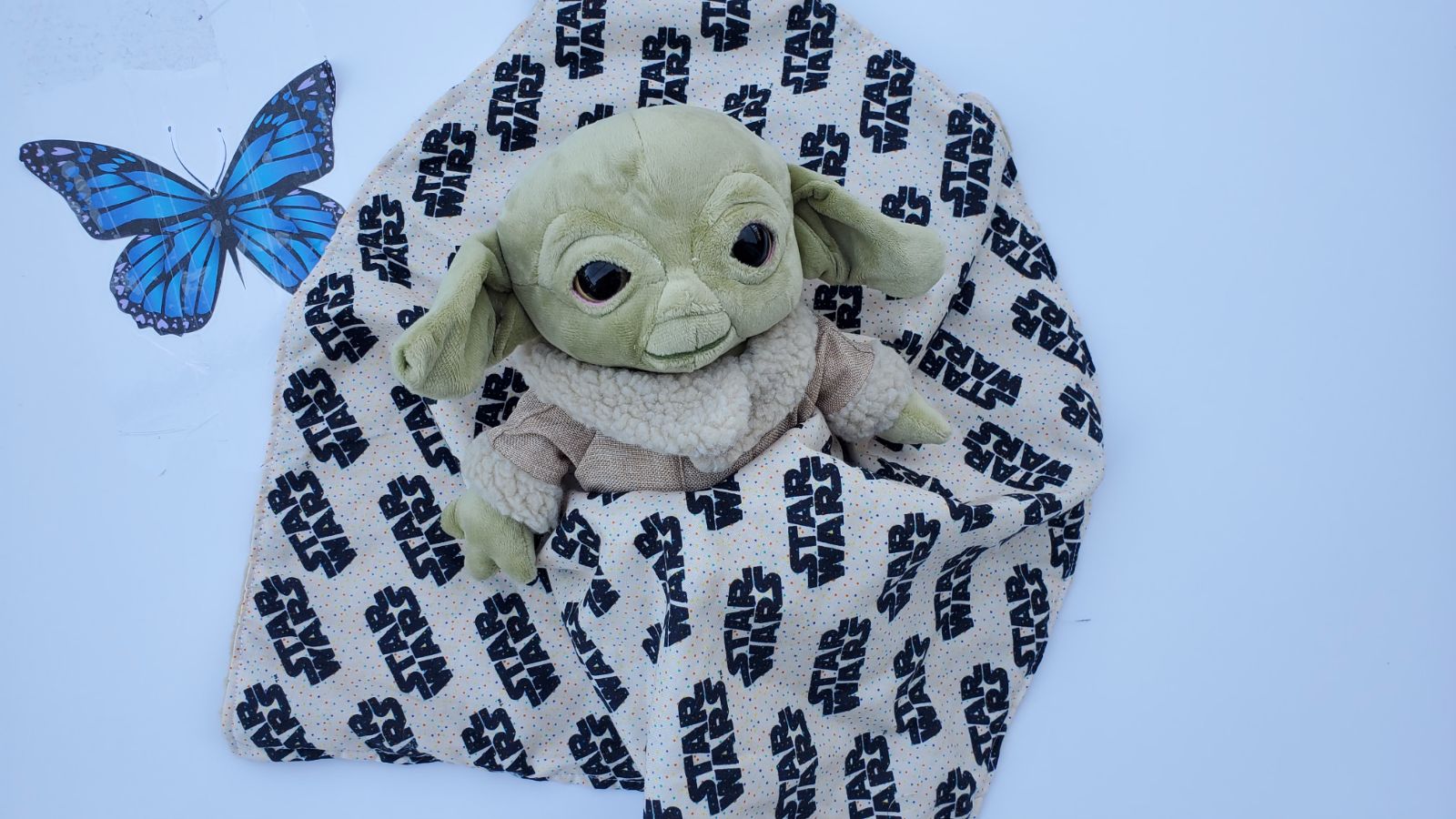 Lovey The child mandalorian Plush Securi