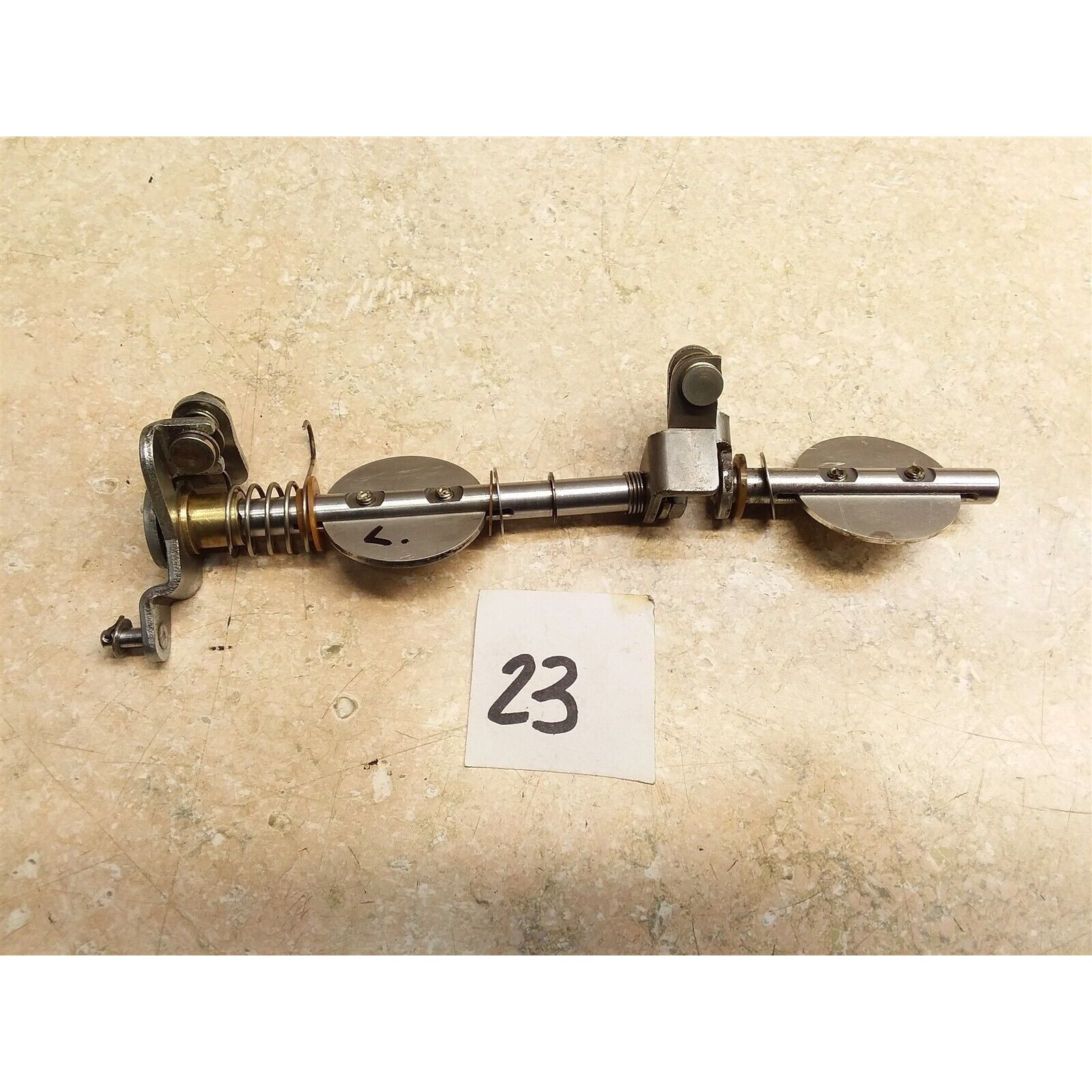 Honda GOLDWING GL1000 Carb LEFT Butterfly Throttle Linkage #23 1978 JPA AP-317