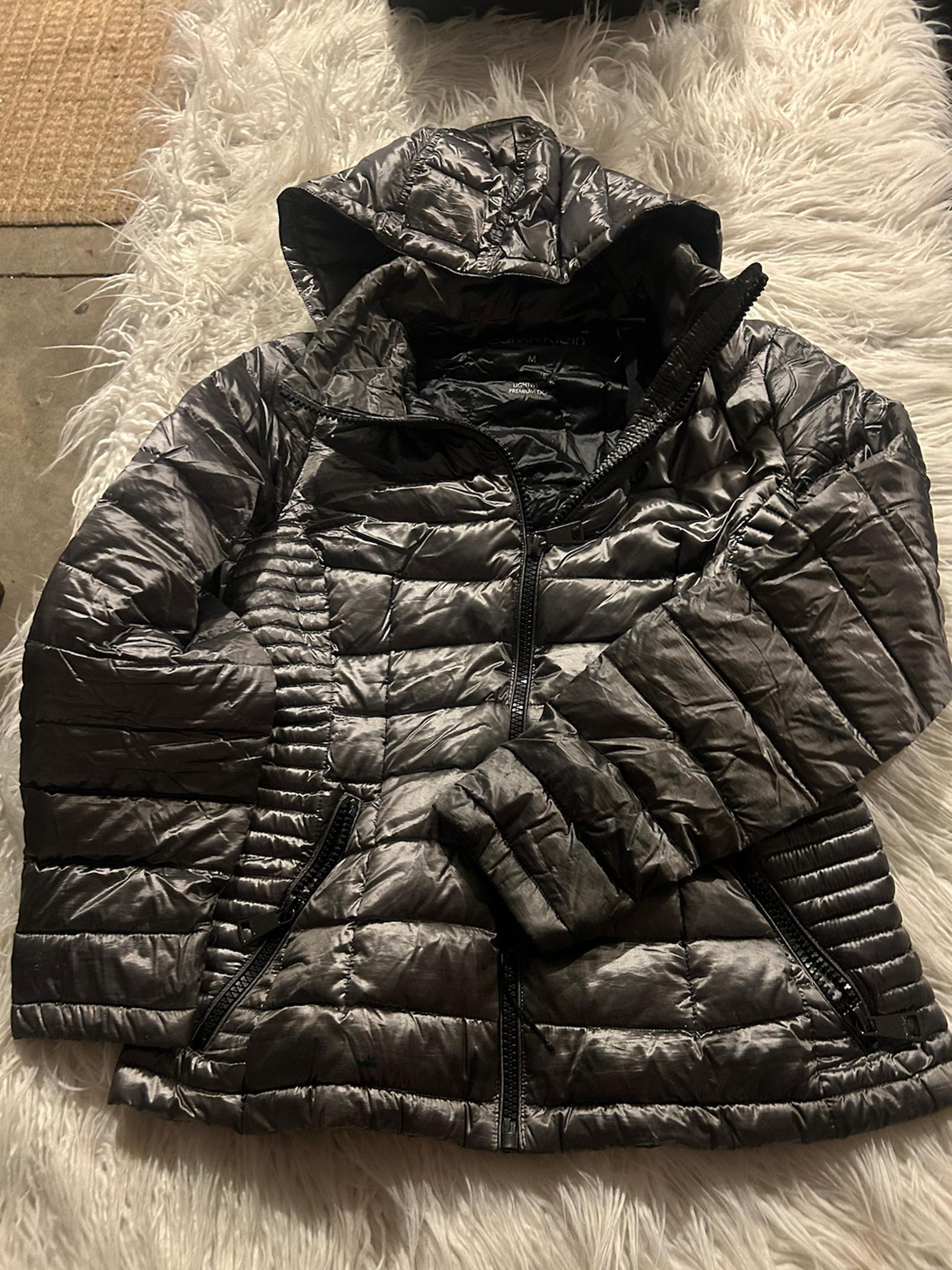 Calvin Klein Jacket Womens Medium  Grey Silver Puffer Coat Packable Duck Down