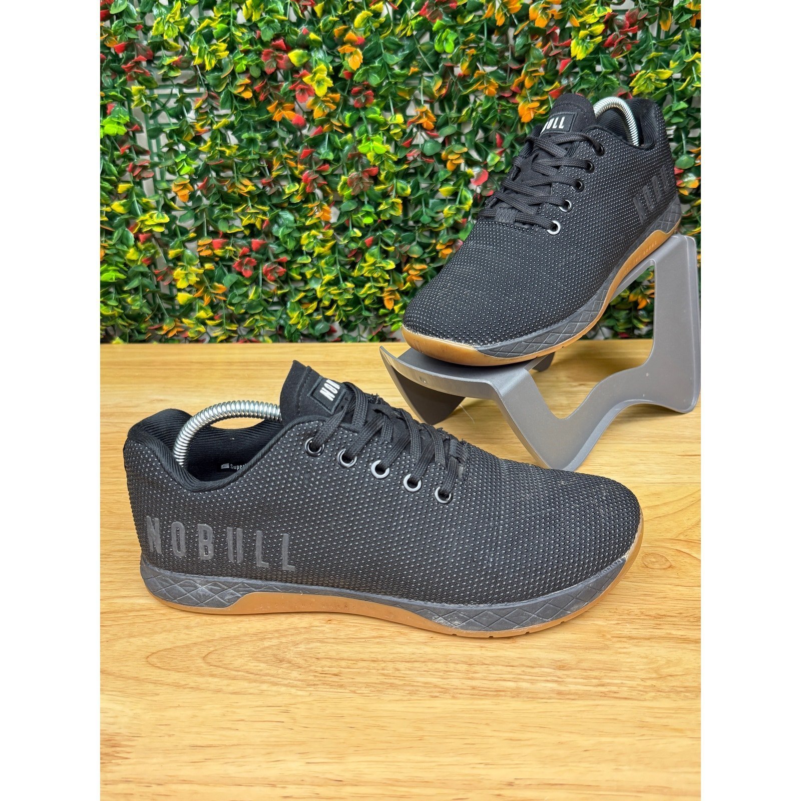 NOBULL Outwork Super Fabric Trainers Shoes Black Gum Bottom Mens 8.5 Womens 10