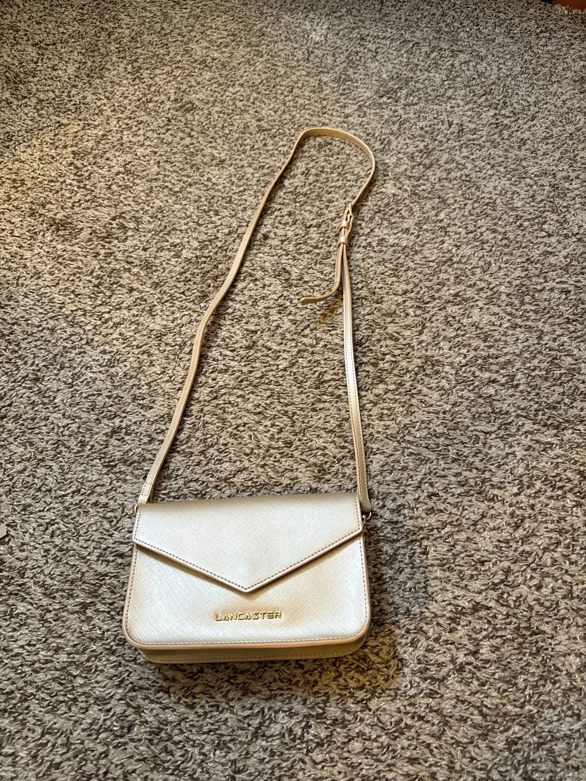 Crossbody Lancaster Crossbody bag new without tag perfect condition