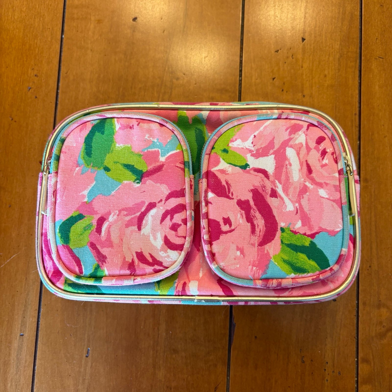 Lilly Pulitzer Cosmetic Case Hotty Pink First Impression