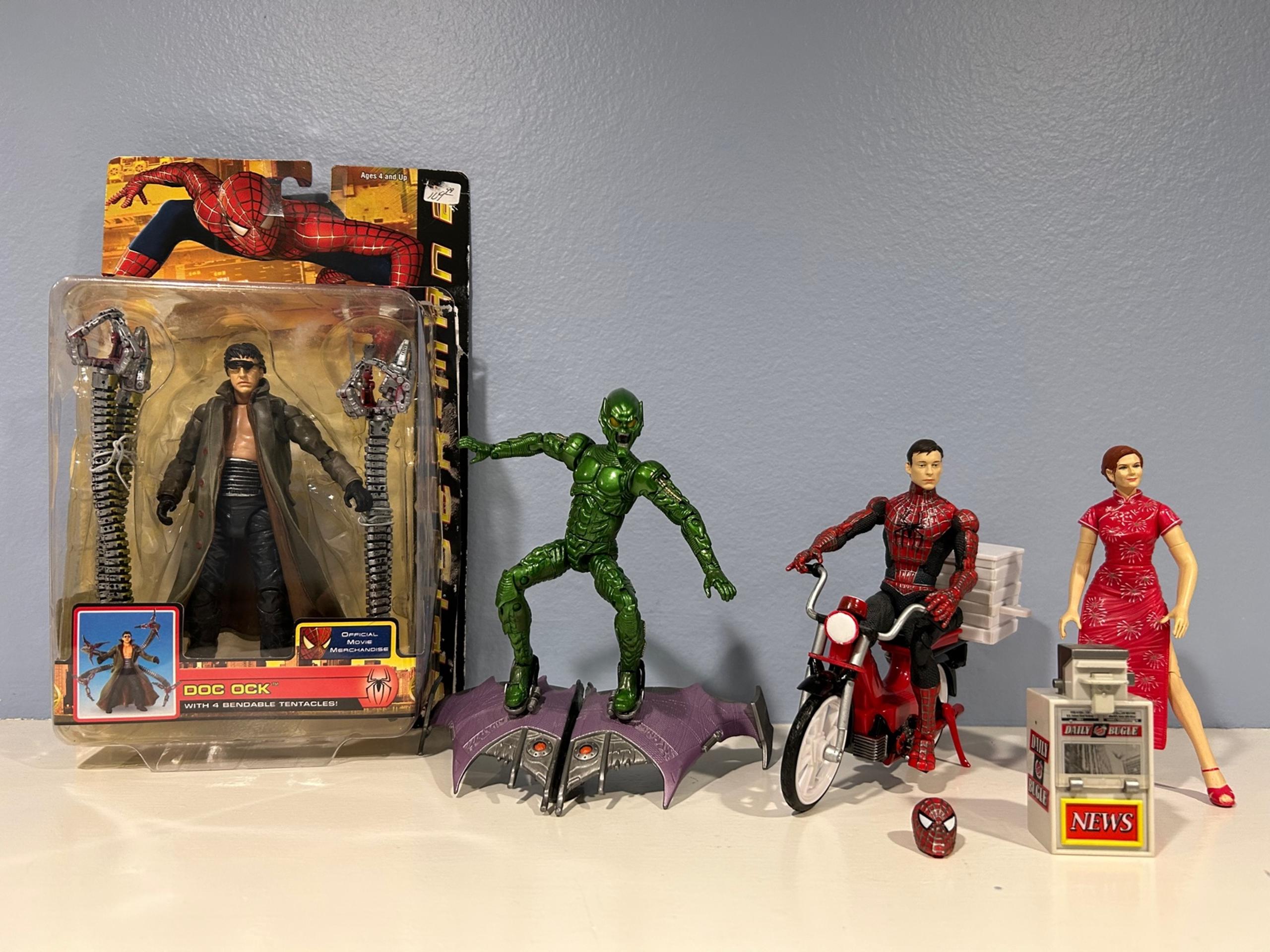 Sam Raimi Spider-man toybiz lot 2002 (COMPLETE AND IN PERFECT CONDITION)