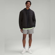 Lululemon Bowline Short 5 *Stretch Ripstop in Gull Grey Size Medium.