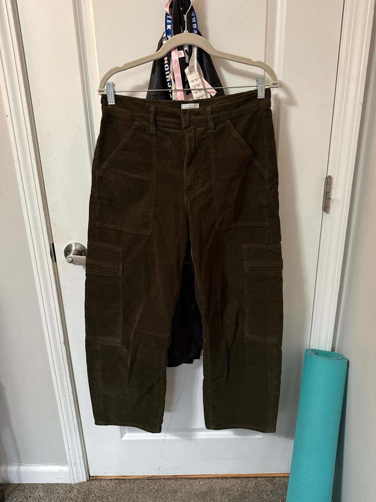 Women’s jeans