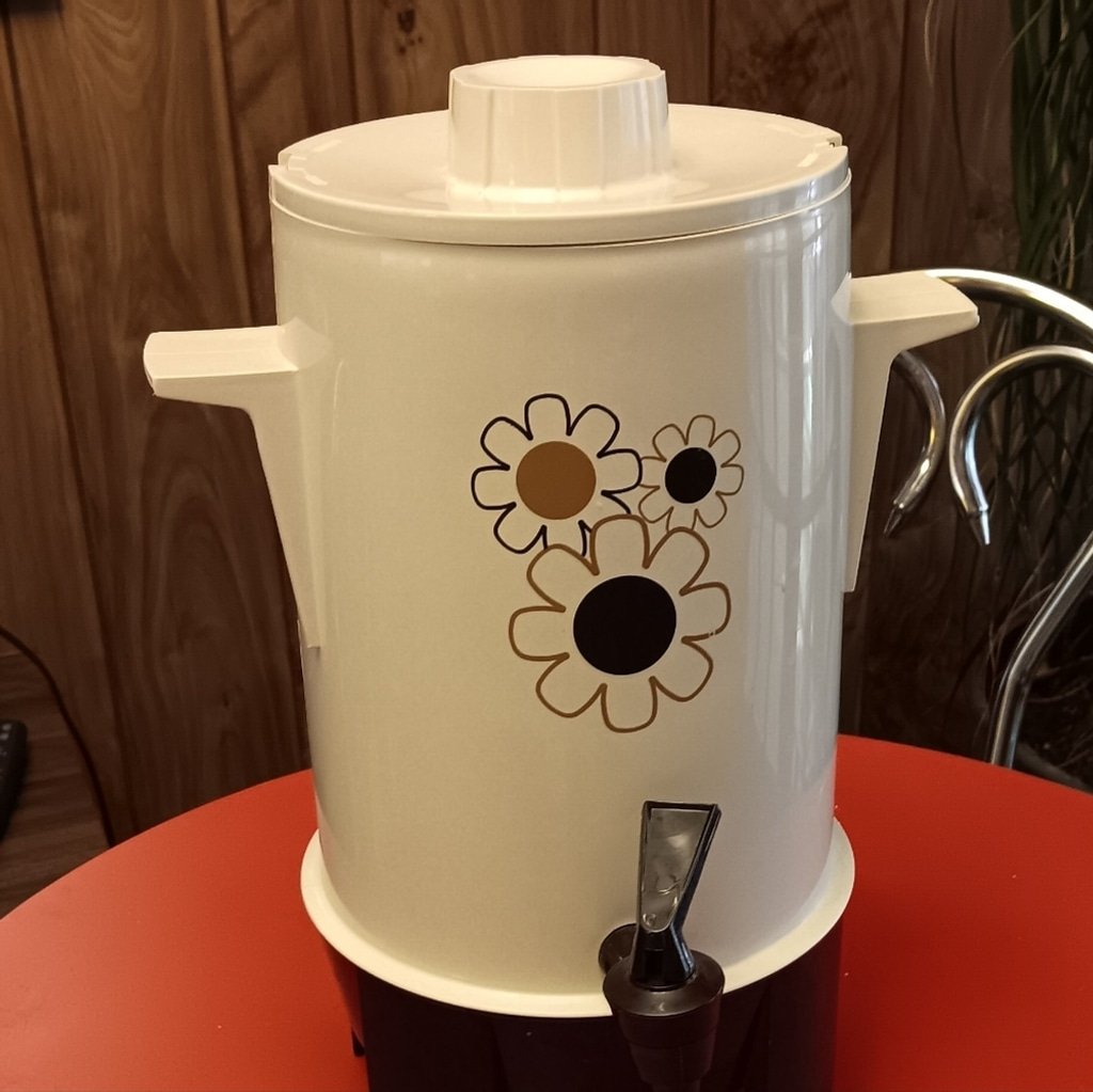 Vintage 70s Regal Poly Perk Coffee Urn